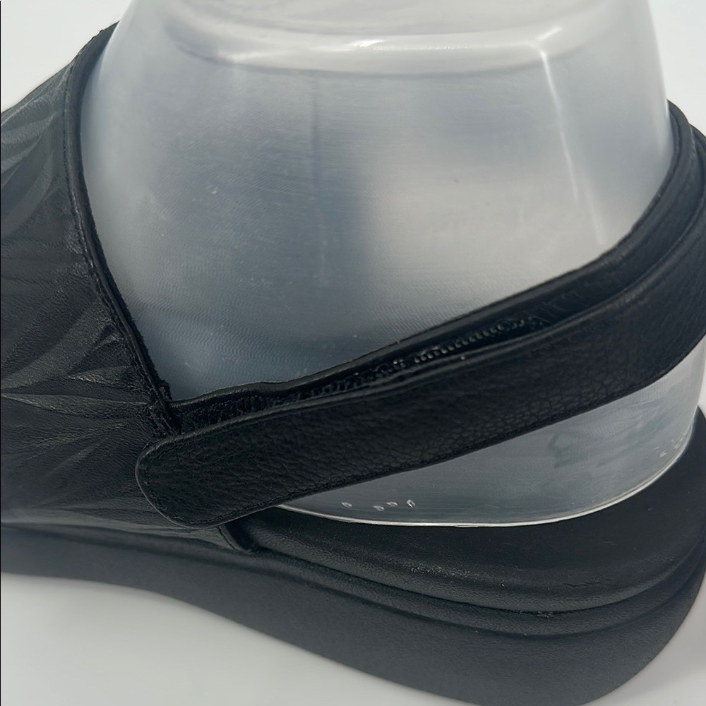 Vionic Black Platform Sandals Adjustable Ankle St… - image 8